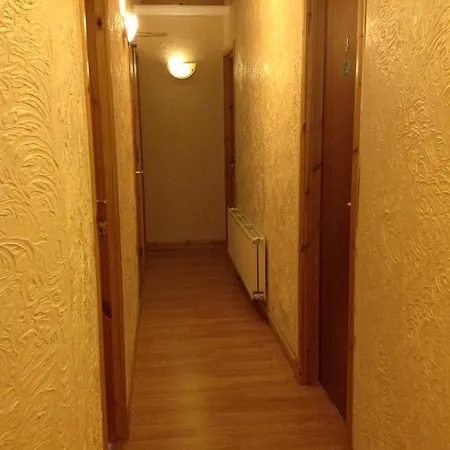 Whitehouse Guest House-3